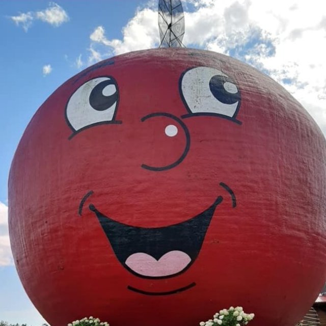 The Big Apple Colborne