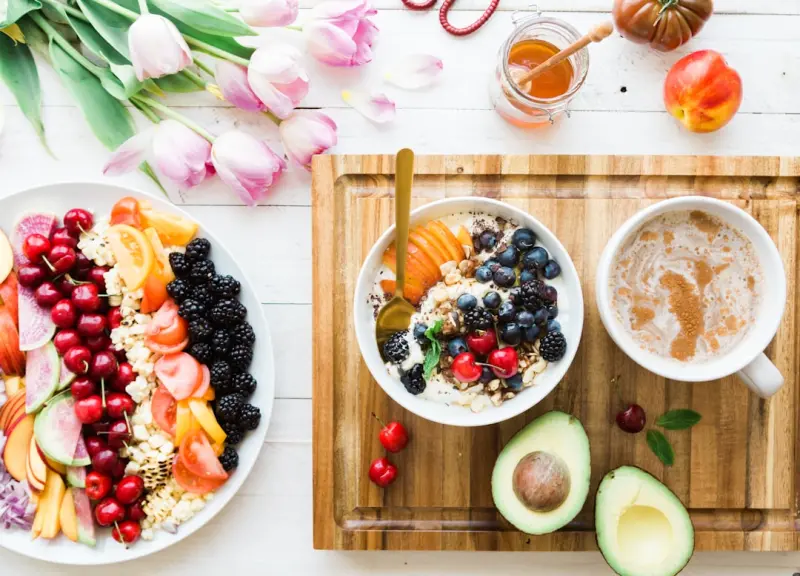 Flavor‑First Nutrition: Simple Strategies for Busy Professionals