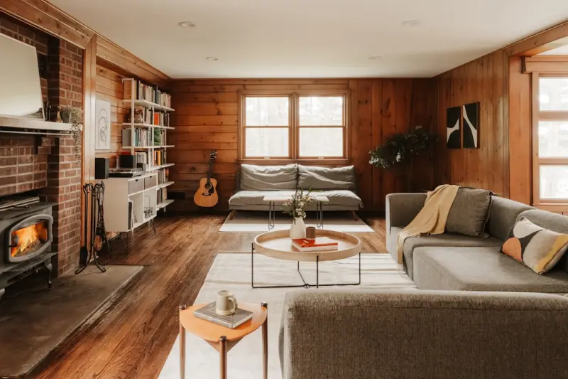 The New Wave of Canadian Cottage Living: Tradition Meets Tech The New Wave of Canadian Cottage Living: Tradition Meets Tech
