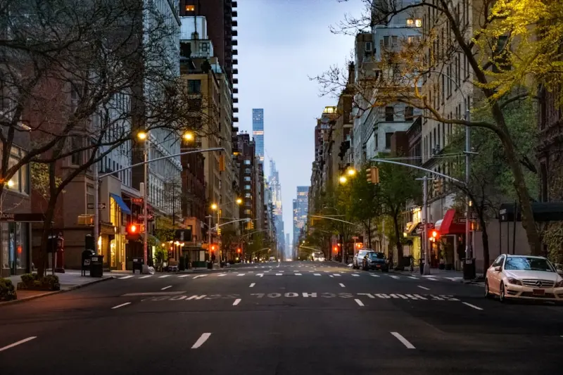 Urban Foraging: Turning City Streets Into Gourmet Ingredient Sources