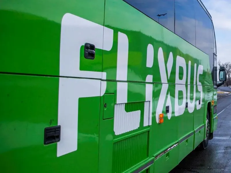 FlixBus Extends Toronto-Owen Sound Route, Bringing Affordable Travel to Sauble Beach & Beyond FlixBus Extends Toronto-Owen Sound Route, Bringing Affordable Travel to Sauble Beach & Beyond
