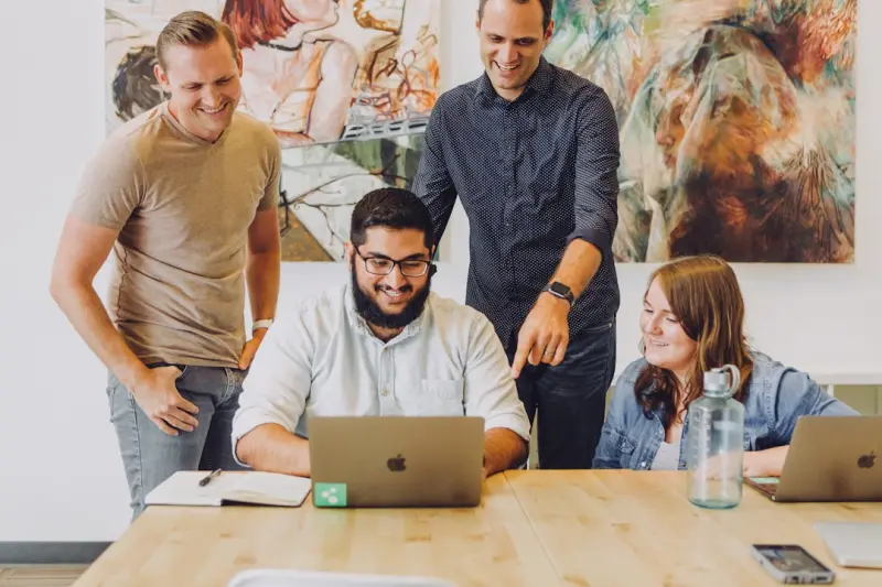 Cultivating Employee Communities: Turning Internal Networks into Business Engines