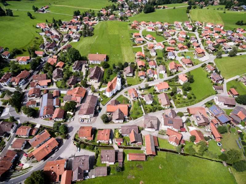 Rural Renaissance: How Small Towns are Thriving in the Face of Adversity
