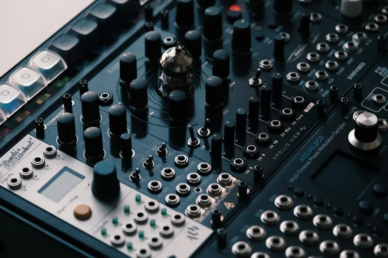 The Sound of Focus: Harnessing Ambient Audio for Workplace Wellness