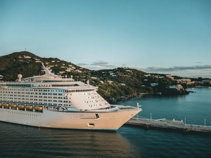 Hybrid Cruise‑Bus Tours: Redefining Luxury Travel for the Modern Explorer