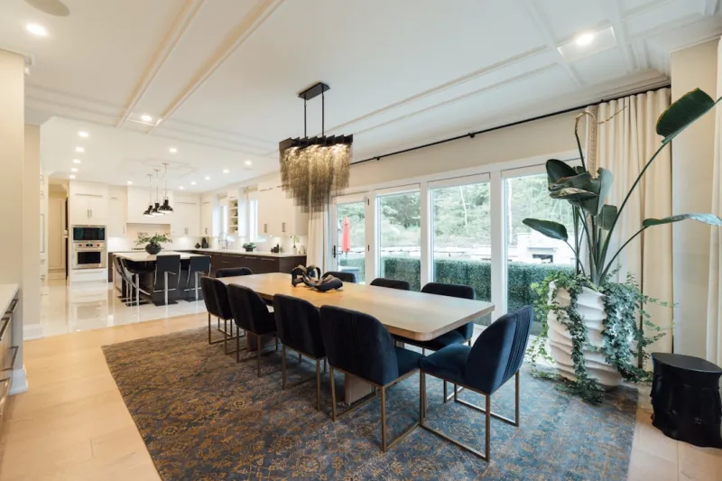 Dining in 2024: Shawn DesRochers’s Inside Look at the Hottest Restaurant Waves
