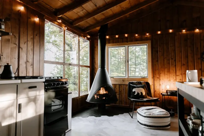 Cozy Cabin Living: A Sustainable Winter Retreat in Canada Cozy Cabin Living: A Sustainable Winter Retreat in Canada