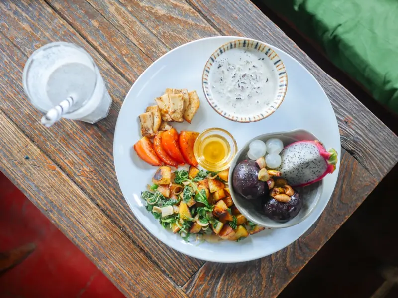 The Sunset Plate: Harnessing Colorful Foods for Peak Performance