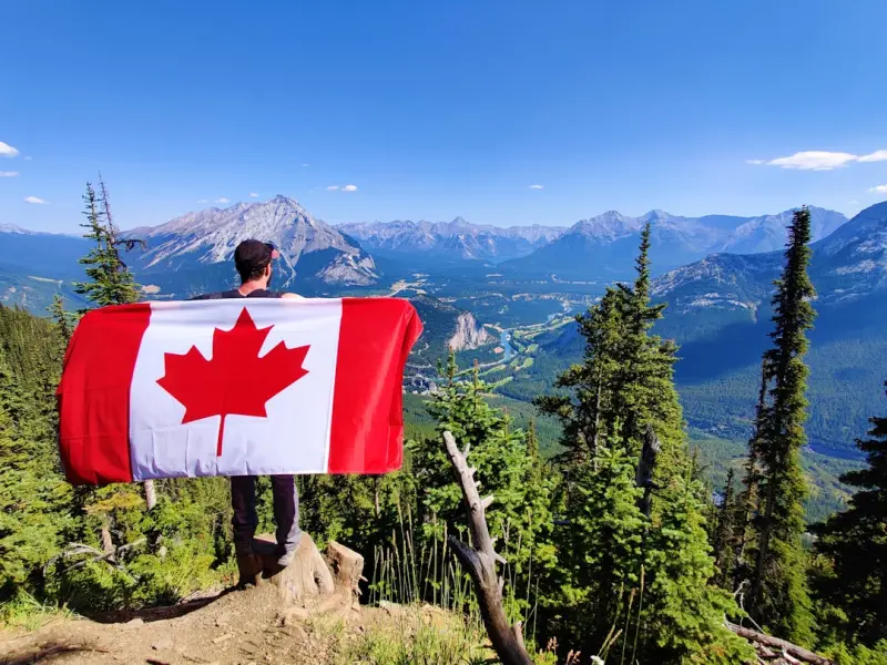 Navigating the Legal Frontier of the Metaverse in Canada