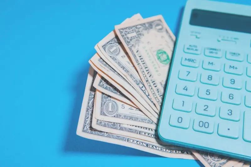 Rethinking Everyday Expenses for Modern Professionals