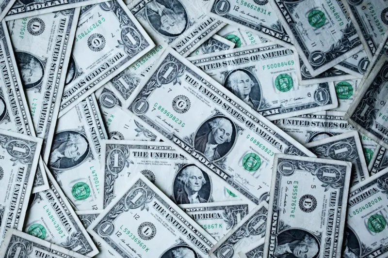 Stretching Your Dollar: Smart Ways to Save on Everyday Expenses