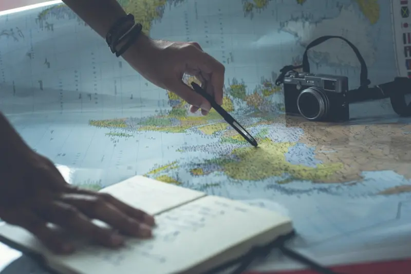 Savoring the World: A Sensory Traveler’s Guide to Food, Culture, and Storytelling