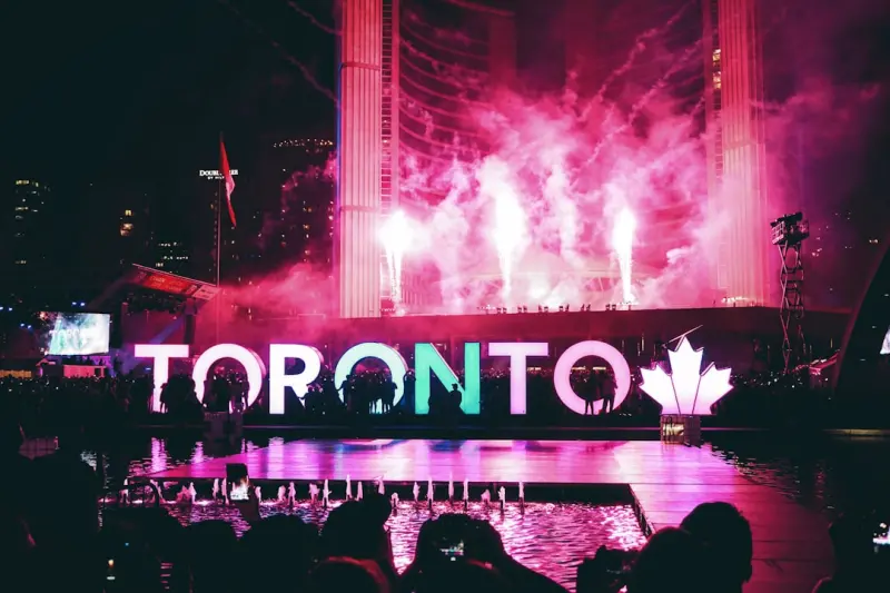 Canada’s Comedy Podcast Boom: From Regional Jokes to National Laughter Canada’s Comedy Podcast Boom: From Regional Jokes to National Laughter