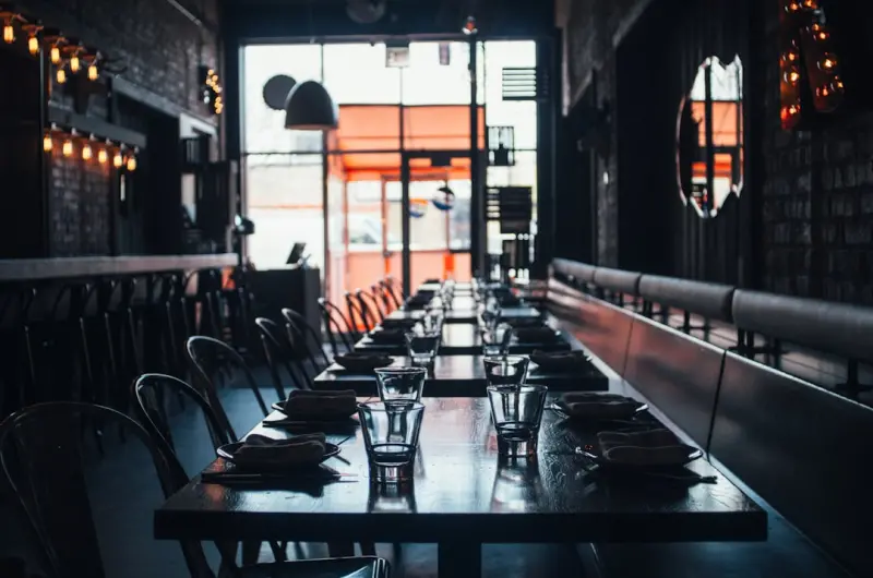 The Power of Narrative on the Plate: Crafting a Restaurant Story That Keeps Diners Coming Back