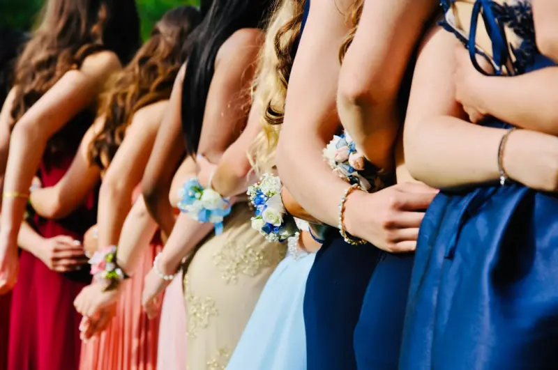 Reimagining Prom and Graduation: A Personal, Inclusive Playbook Reimagining Prom and Graduation: A Personal, Inclusive Playbook