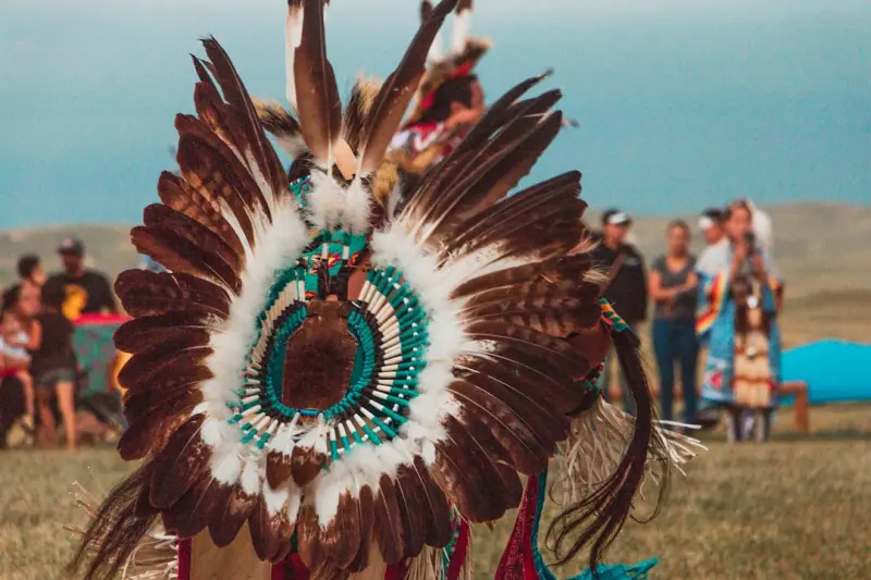 Bridging Traditions: Indigenous Healing in Modern Canadian Healthcare Bridging Traditions: Indigenous Healing in Modern Canadian Healthcare