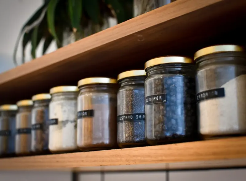 Seasonal Pantry Mastery: Building a Nutrient‑Dense Kitchen for Peak Performance