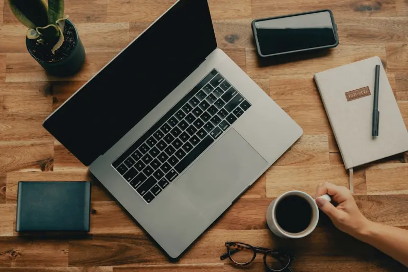 The Legal Landscape of Remote Work: Contracts, Privacy, and Liability