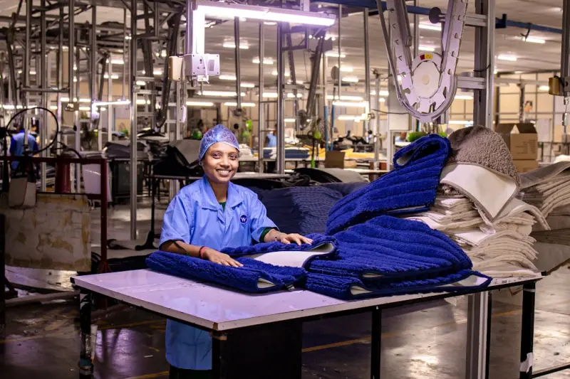 Beyond the Gown: How Tech and Sustainability Are Redefining Prom and Graduation