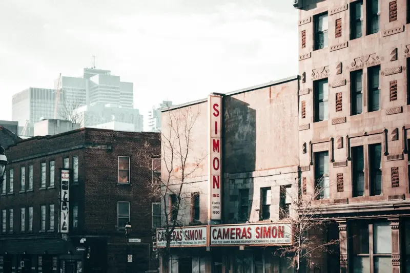 Drive‑In Cinemas: Canada’s Nostalgic Revival Meets Modern Tech Drive‑In Cinemas: Canada’s Nostalgic Revival Meets Modern Tech