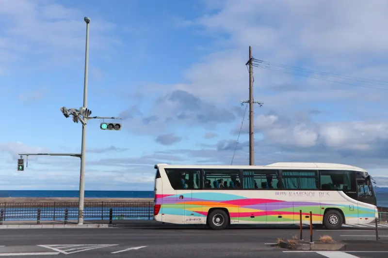The Storytelling Revolution: How Cruises and Bus Tours Are Turning Travel Into a Live Narrative The Storytelling Revolution: How Cruises and Bus Tours Are Turning Travel Into a Live Narrative